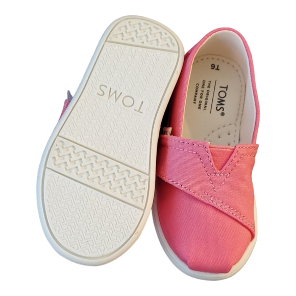 TOMS | Bubble Gum Pink| Belmont Girls| Size 6T - Picture 4 of 6